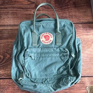 Kånken Green Backpack